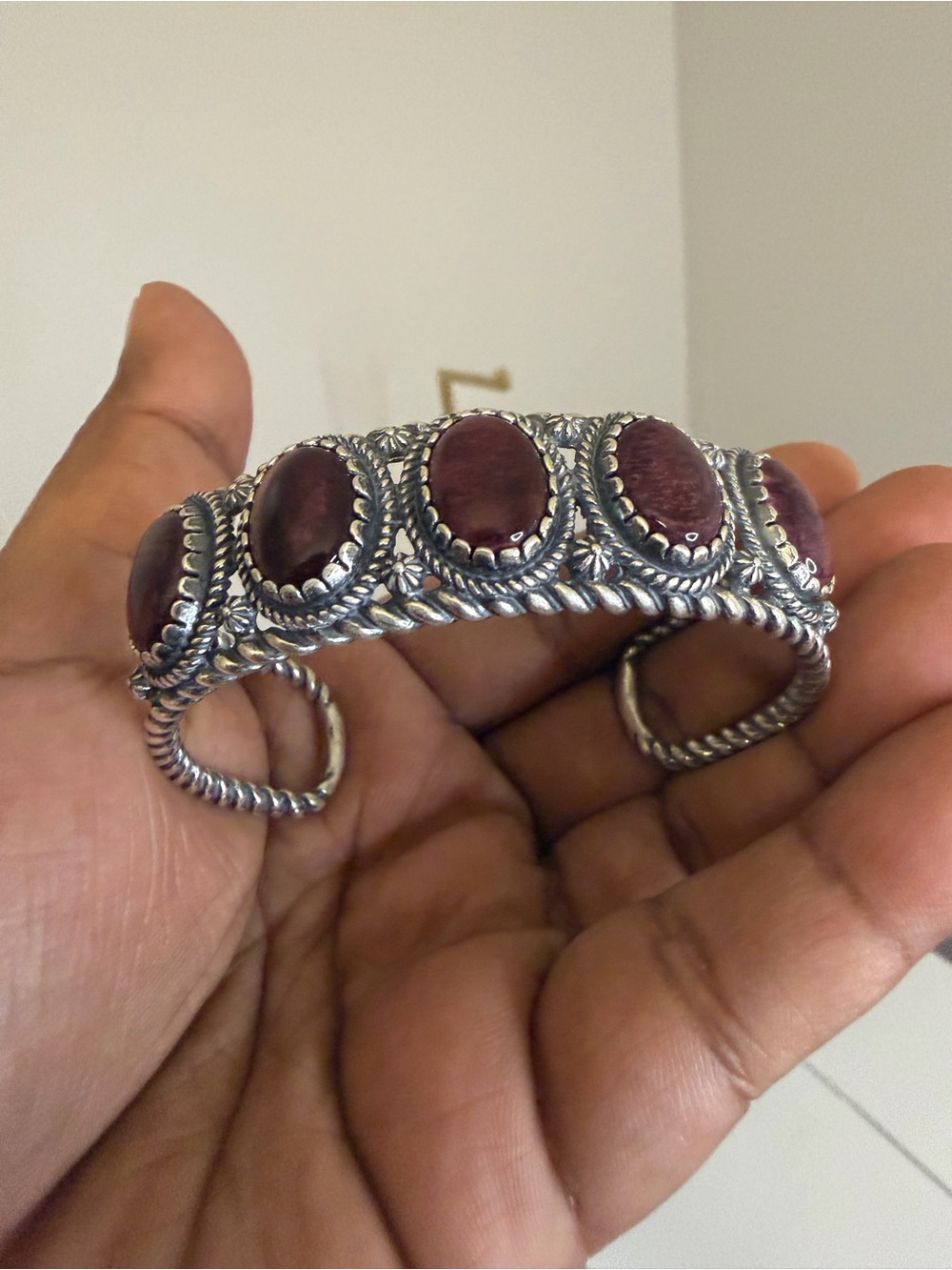 RARE AND HARD TO FINDCarolyn Pollack Silver Cuff Bracelet with Wine Purple Spiny